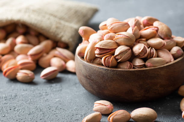 خرید و فروش پسته اکبری خام رفسنجان با شرایط فوق العاده